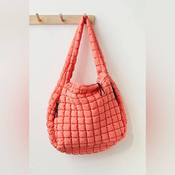 NWT FP Movement Quilted Carryall Bag ~Coral~ - Picture 2 of 5